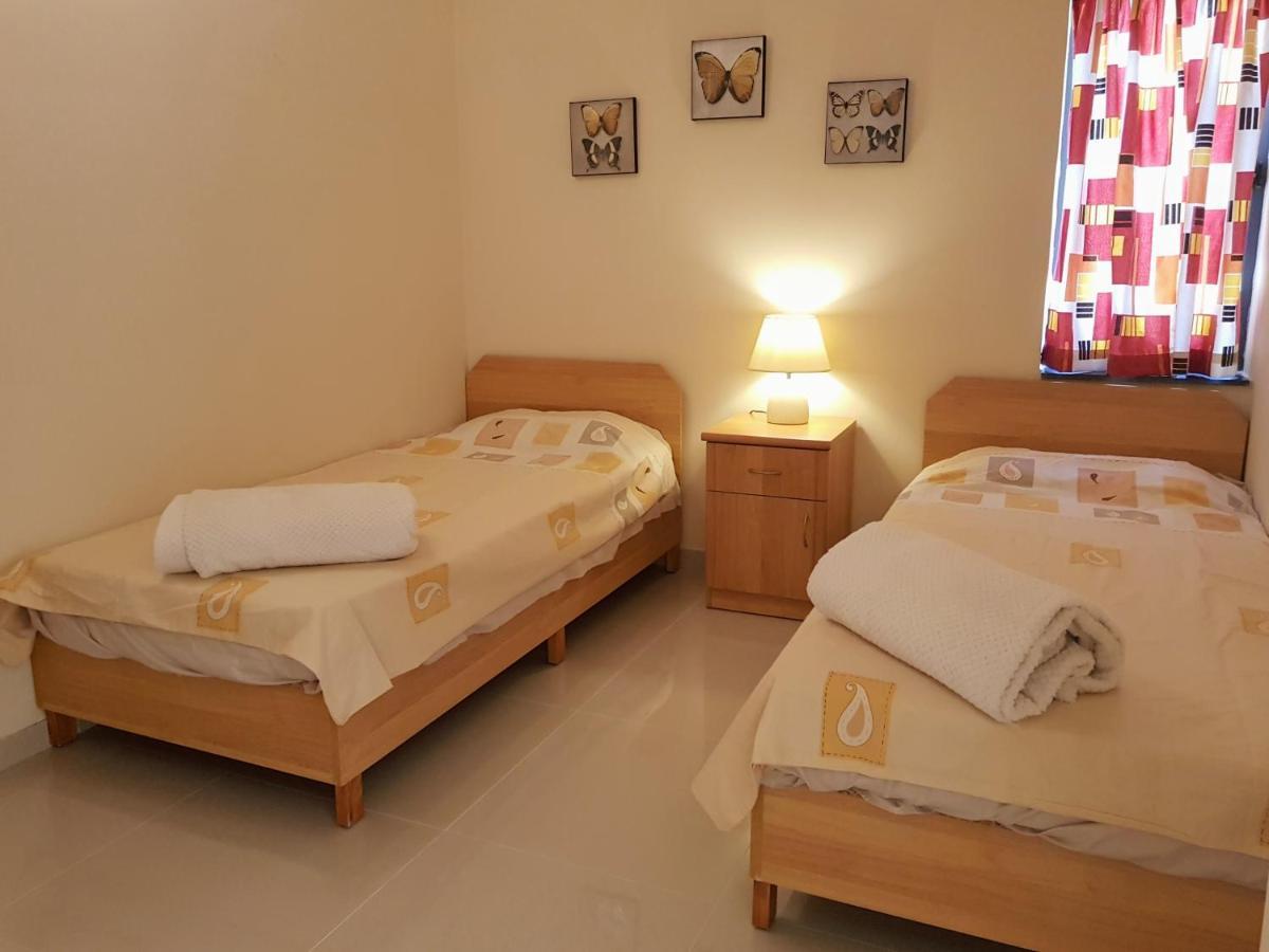 Charming Apartment-Wifi-Sleeps 5 Marsaskala Extérieur photo