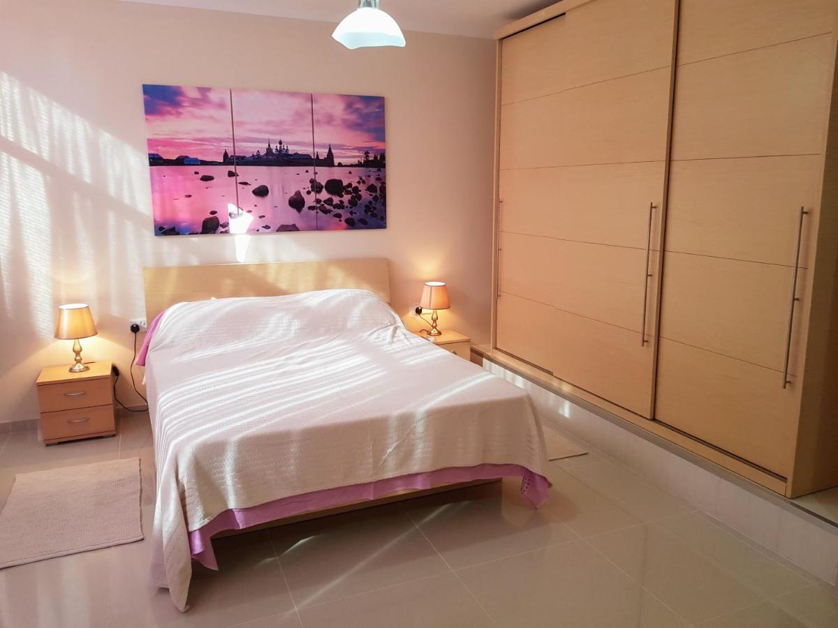 Charming Apartment-Wifi-Sleeps 5 Marsaskala Extérieur photo